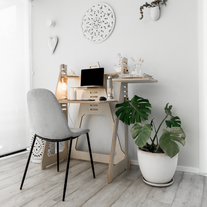 6 Little Tricks To Achieve The Best Home Office Desk Setup