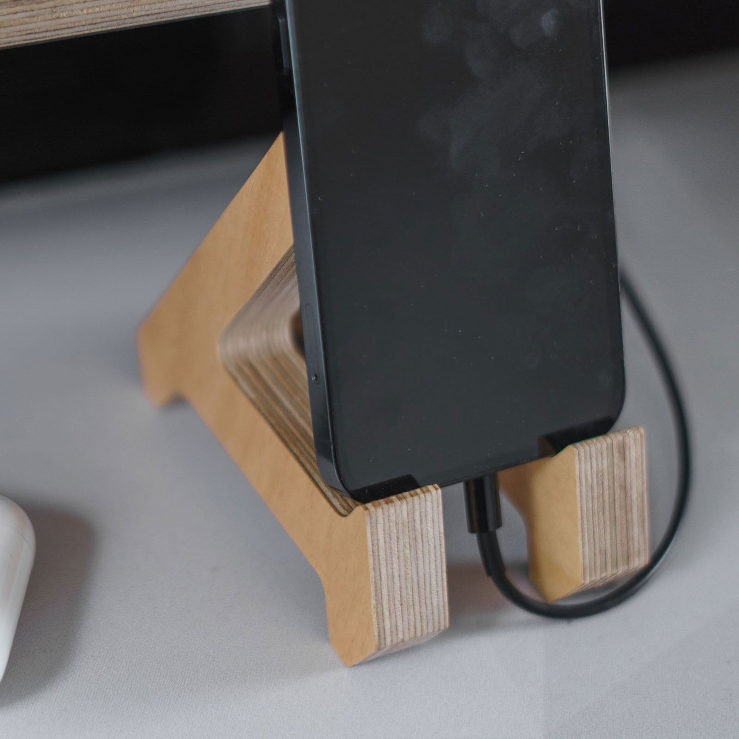 Birch Phone Stand 