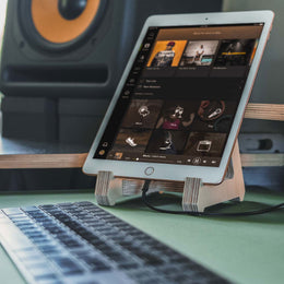 Birch Tablet Stand 