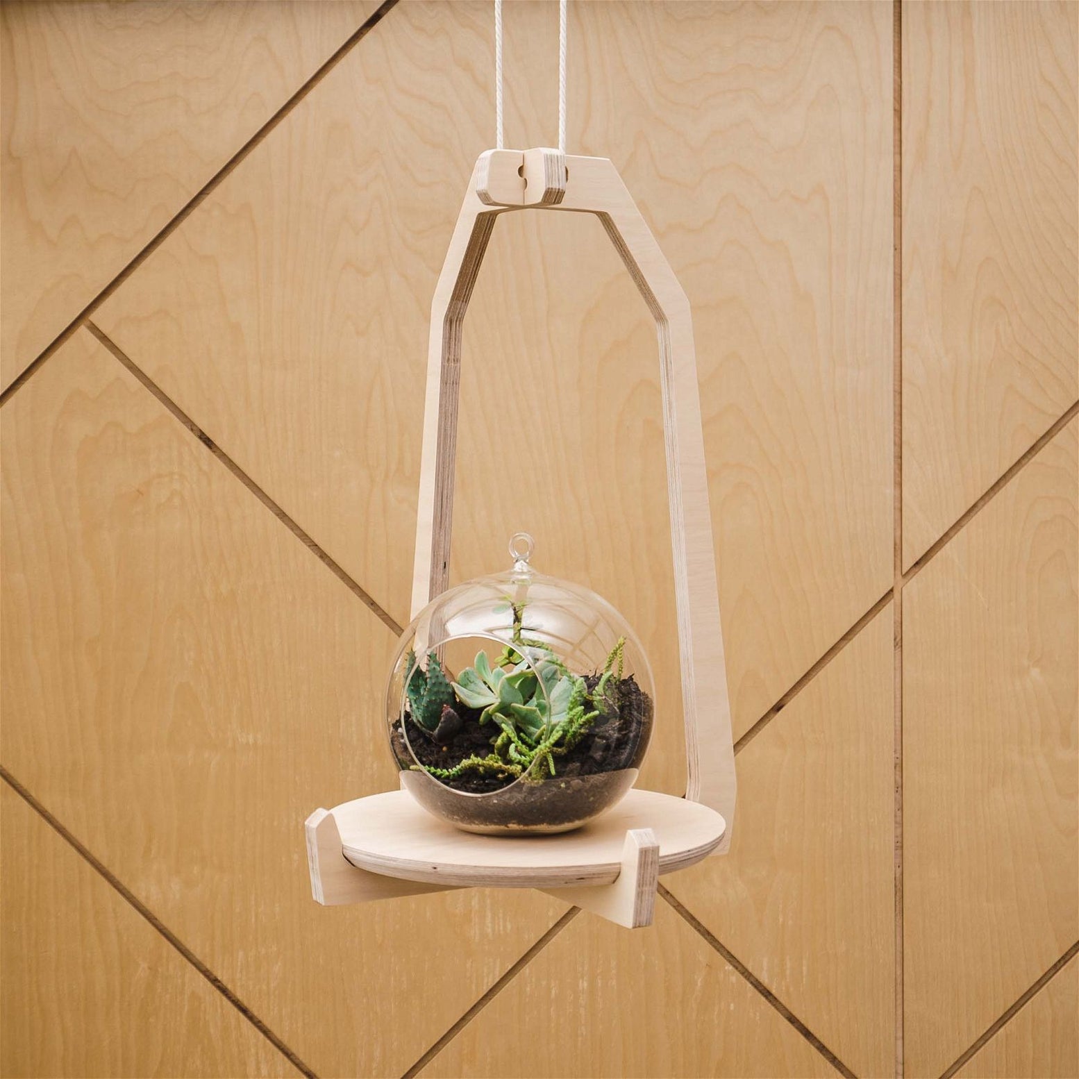 Japandi Hanging Plant Stand 