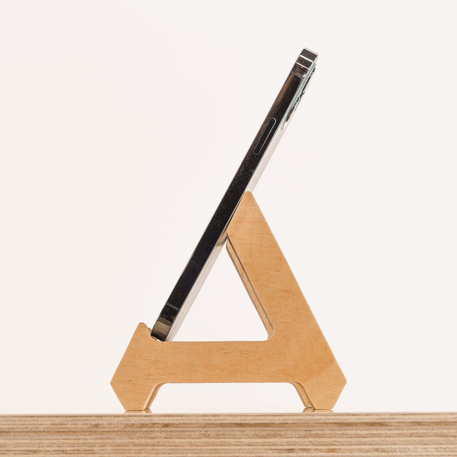 Device Stands & Lifters – 18 Pack Wholesale/Retail